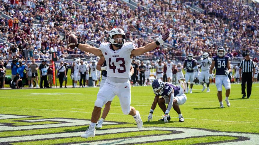Southern rewind: Dawgs have their day with upset victory against FBS Northwestern